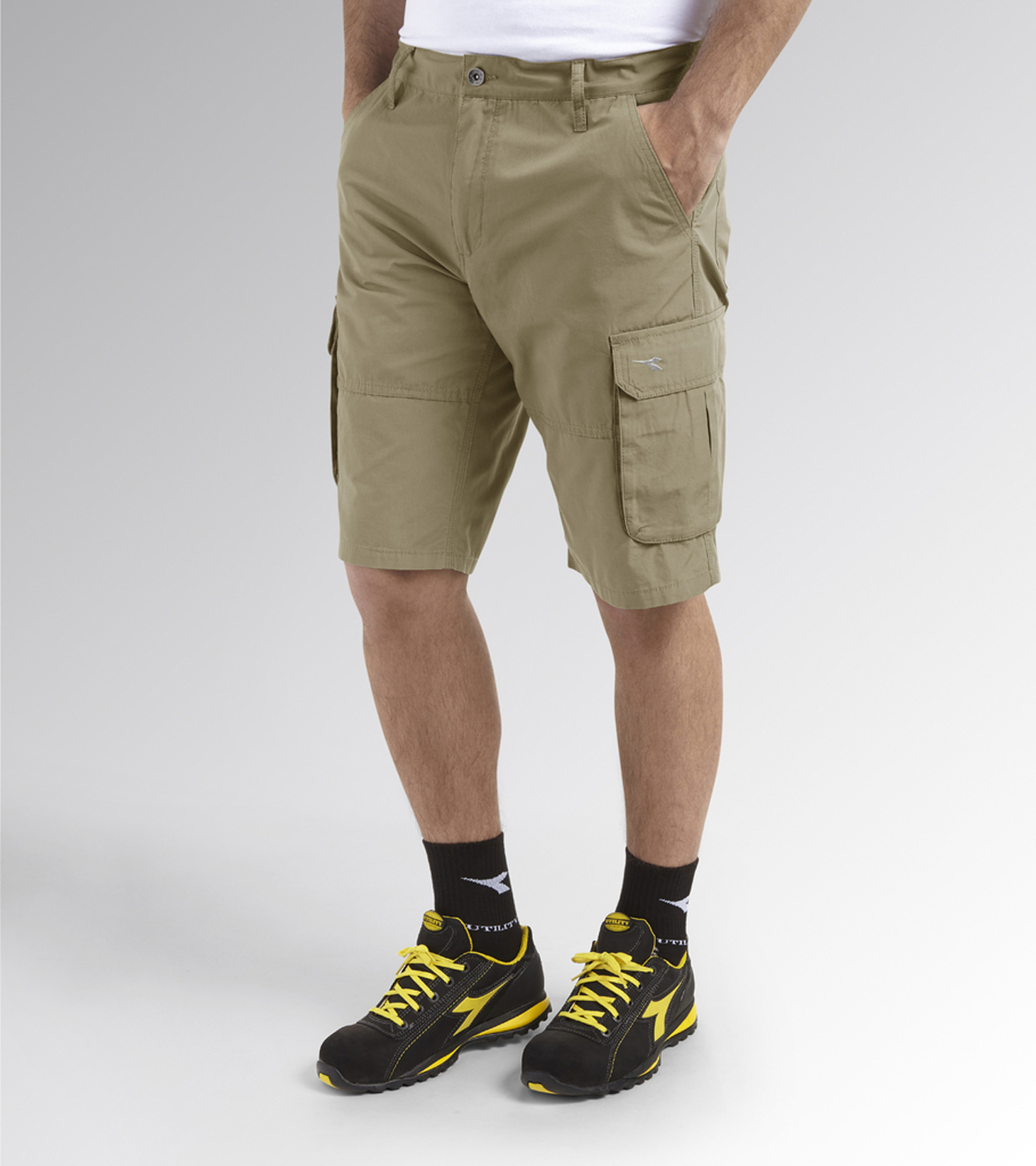 1603087 DIADORA BERMUDE WONDER 2XL black fir green