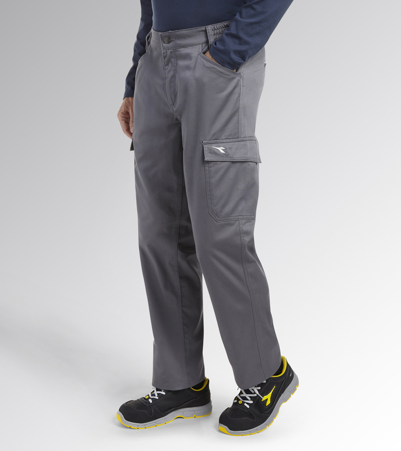 17355010 DIADORA HLAČE LEVEL 2XL SIVE