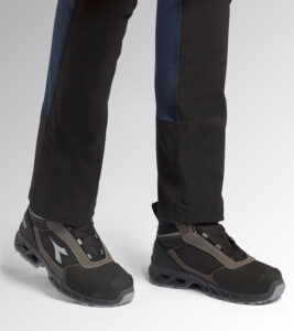 17989843 DIADORA SHARK STAB. IM LEAT MID S3 43 C/C