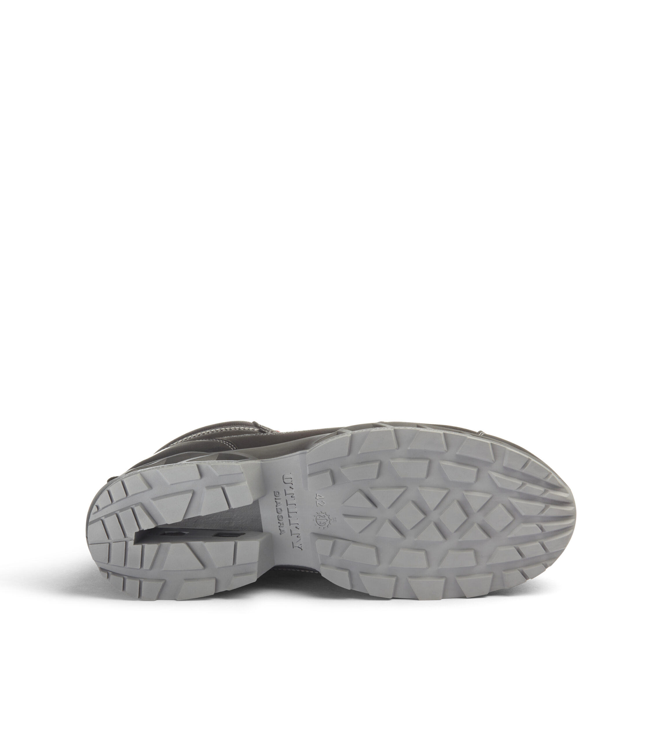 18122647 DIADORA SHARK ENGINE LOW S3S FO SR ESD 47